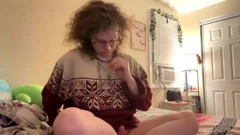 Snapshot of soyboy201 chatting on February 23, 2025, 3:24 am Soyboy20 online show from February 23, 2025, 3:24 am