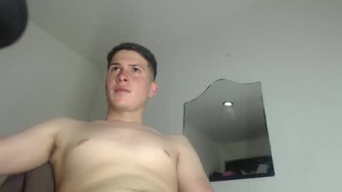 Snapshot of soymanuel777 chatting on May 3, 2026, 11:33 pm soymanuel777 online show from May 3, 2026, 11:33 pm