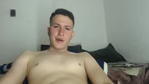 Snapshot of soymanuel777 chatting on June 11, 2026, 12:54 am soymanuel777 online show from June 11, 2026, 12:54 am