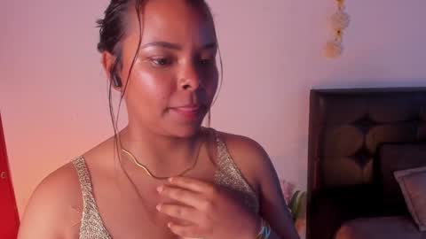 Snapshot of soytucolor chatting on January 4, 2025, 3:17 pm Paula  add me on snap online show from January 4, 2025, 3:17 pm