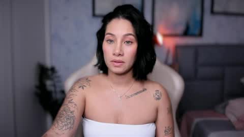 brisa  s online show from April 11, 2026, 10:25 pm