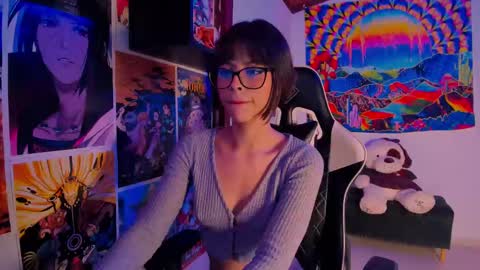 Val online show from February 17, 2025, 5:58 am