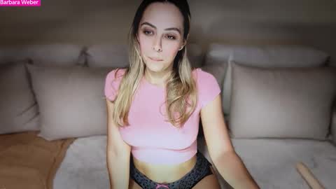 Snapshot of spaintense_ chatting on December 16, 2025, 2:05 am spaintense_ online show from December 16, 2025, 2:05 am