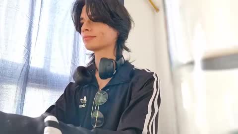 Roger online show from March 6, 2025, 5:22 pm