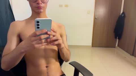 Roger online show from September 15, 2025, 9:53 am