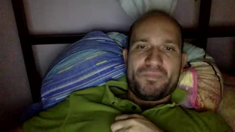 Snapshot of sparei7 chatting on November 13, 2025, 3:55 pm Snaiky online show from November 13, 2025, 3:55 pm