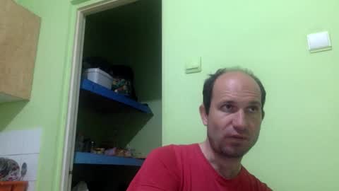 Snapshot of sparei7 chatting on April 23, 2026, 10:23 pm Snaiky online show from April 23, 2026, 10:23 pm