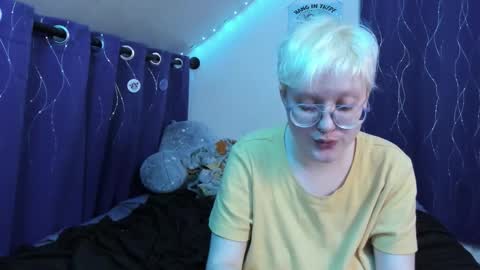 Atticus Pendragon online show from November 28, 2025, 10:40 am