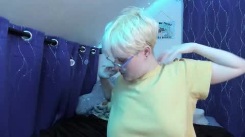 Atticus Pendragon online show from November 30, 2025, 10:58 pm