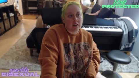 Snapshot of sparklybisexual chatting on November 10, 2025, 2:54 am sparklybisexual online show from November 10, 2025, 2:54 am
