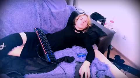 sparkyferret online show from October 1, 2025, 3:51 pm