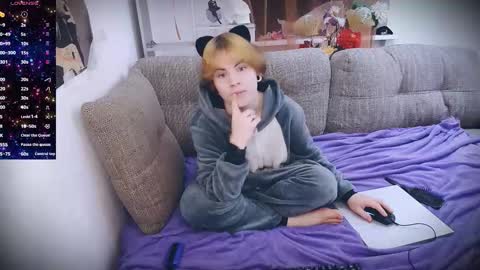 sparkyferret online show from November 22, 2025, 1:26 am