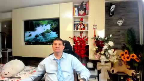 Snapshot of spartandaddy48 chatting on April 24, 2026, 11:51 pm Spartan online show from April 24, 2026, 11:51 pm