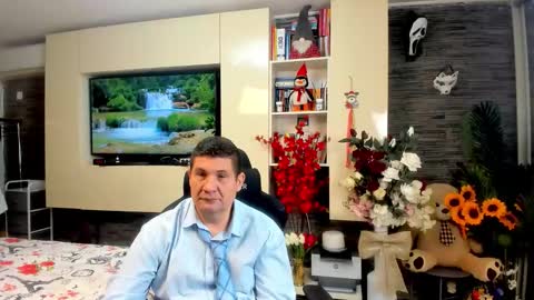 Snapshot of spartandaddy48 chatting on April 25, 2026, 11:57 am Spartan online show from April 25, 2026, 11:57 am