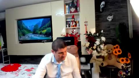 Snapshot of spartandaddy48 chatting on May 23, 2026, 2:32 pm Spartan online show from May 23, 2026, 2:32 pm