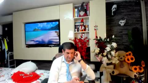 Snapshot of spartandaddy48 chatting on May 29, 2026, 12:52 am Spartan online show from May 29, 2026, 12:52 am