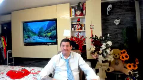 Snapshot of spartandaddy48 chatting on May 30, 2026, 2:41 am Spartan online show from May 30, 2026, 2:41 am