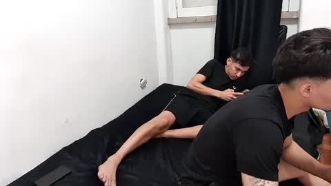 Snapshot of spaziodrumon chatting on October 6, 2025, 12:08 am spaziodrumon online show from October 6, 2025, 12:08 am