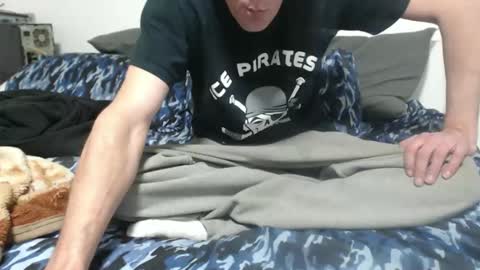 Snapshot of spazzy2 chatting on November 2, 2025, 3:53 am spazzy2 online show from November 2, 2025, 3:53 am