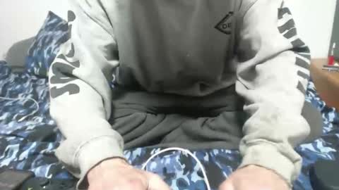 spazzy2 online show from November 16, 2025, 10:04 pm