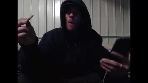 Snapshot of spazzy2 chatting on May 31, 2026, 5:04 am spazzy2 online show from May 31, 2026, 5:04 am