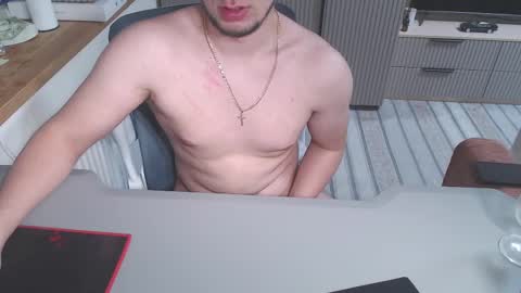 Snapshot of spb78 chatting on March 7, 2025, 10:10 pm Art online show from March 7, 2025, 10:10 pm