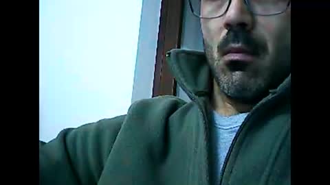 Snapshot of speed0800 chatting on April 1, 2026, 9:45 pm Speed online show from April 1, 2026, 9:45 pm