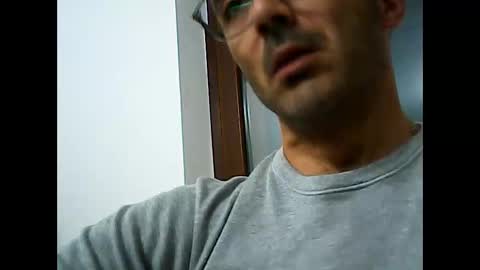 Snapshot of speed0800 chatting on April 10, 2026, 10:47 pm Speed online show from April 10, 2026, 10:47 pm
