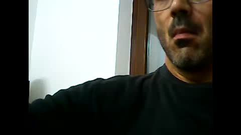 Snapshot of speed0800 chatting on May 12, 2026, 12:41 am Speed online show from May 12, 2026, 12:41 am