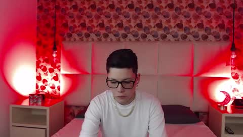 spencerm_ online show from November 3, 2025, 7:48 pm