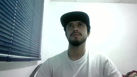 Snapshot of sperm_donor94 chatting on October 4, 2025, 5:00 pm sperm_donor94 online show from October 4, 2025, 5:00 pm