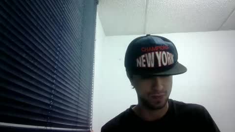 sperm_donor94 online show from February 5, 2026, 10:25 pm