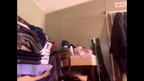 spermdoner23 online show from December 4, 2025, 6:16 pm