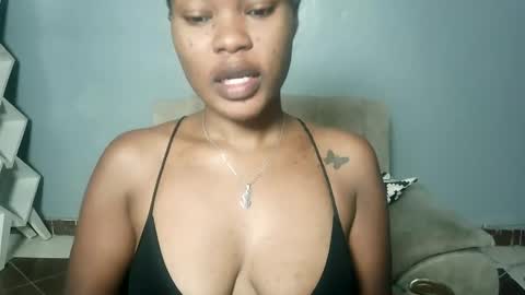 Snapshot of spicy_kerrine chatting on March 4, 2025, 2:38 am Spicy kerrine online show from March 4, 2025, 2:38 am