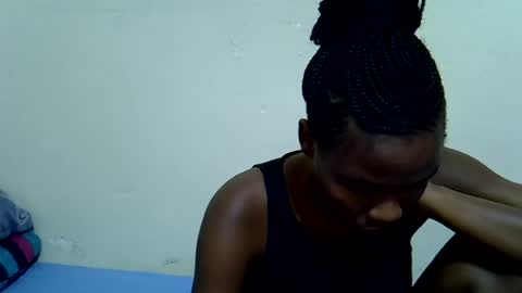 Snapshot of spicy_kittie chatting on July 16, 2026, 12:55 pm Kittle online show from July 16, 2026, 12:55 pm