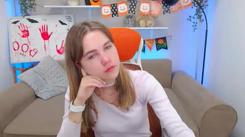 Snapshot of spicy_lexi chatting on October 21, 2025, 6:14 am spicy_lexi online show from October 21, 2025, 6:14 am