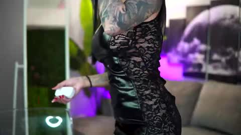 Spicy Maple online show from February 25, 2026, 7:34 pm