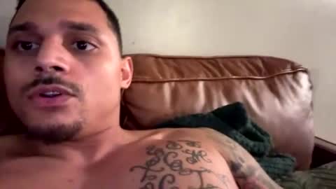 Snapshot of spicypapi9411 chatting on July 19, 2026, 11:25 am spicypapi9411 online show from July 19, 2026, 11:25 am