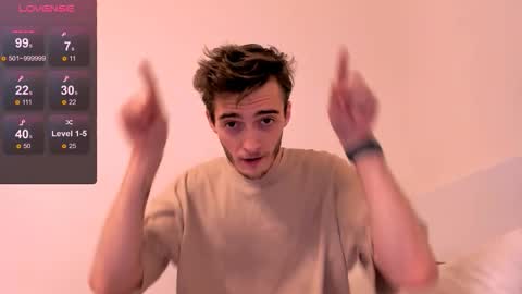 Snapshot of spider___man chatting on November 17, 2025, 11:16 am Spidey online show from November 17, 2025, 11:16 am