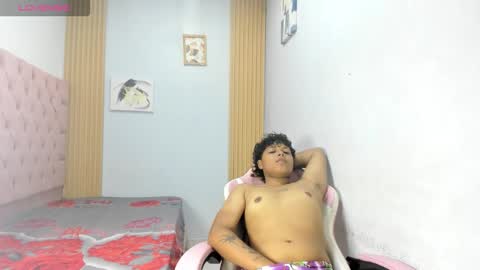 Snapshot of spiderdann_01 chatting on March 17, 2026, 1:43 am spiderdann_01 online show from March 17, 2026, 1:43 am