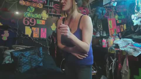 Daddy  His Splash Queen online show from April 6, 2026, 4:46 am