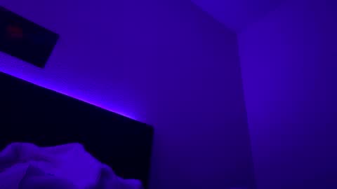 splashvirus online show from September 17, 2025, 6:59 am