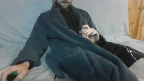 Snapshot of spokociuszek chatting on May 17, 2026, 10:11 am spokociuszek online show from May 17, 2026, 10:11 am