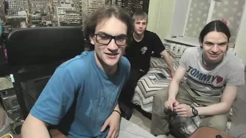 Snapshot of sponge_bob_spencer chatting on June 20, 2026, 7:38 pm Boris Fedya Kolya online show from June 20, 2026, 7:38 pm