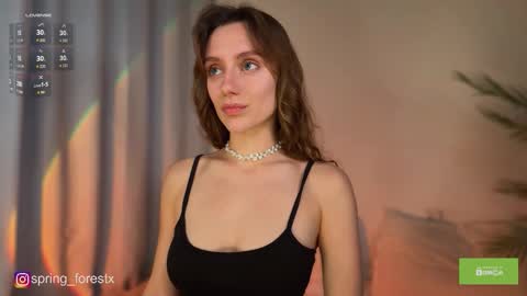 Snapshot of spring_forestx chatting on December 1, 2025, 2:33 pm Lilly online Monday - Friday ask time in pm online show from December 1, 2025, 2:33 pm