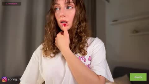 Snapshot of spring_forestx chatting on February 18, 2026, 1:40 pm Lilly online Monday - Friday ask time in pm online show from February 18, 2026, 1:40 pm