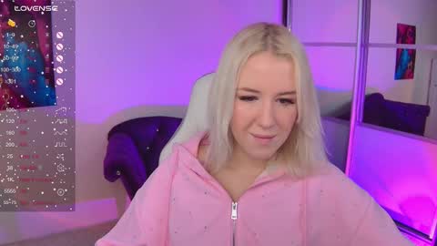 Snapshot of springajara chatting on October 19, 2025, 6:36 am Vetta online show from October 19, 2025, 6:36 am