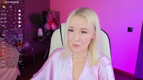 Snapshot of springajara chatting on October 28, 2025, 2:20 pm Vetta online show from October 28, 2025, 2:20 pm