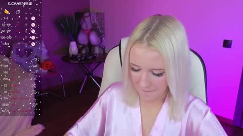 Snapshot of springajara chatting on November 2, 2025, 1:02 pm Vetta online show from November 2, 2025, 1:02 pm