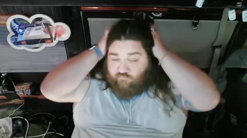 Your Pal Squeaks online show from December 10, 2024, 11:40 pm